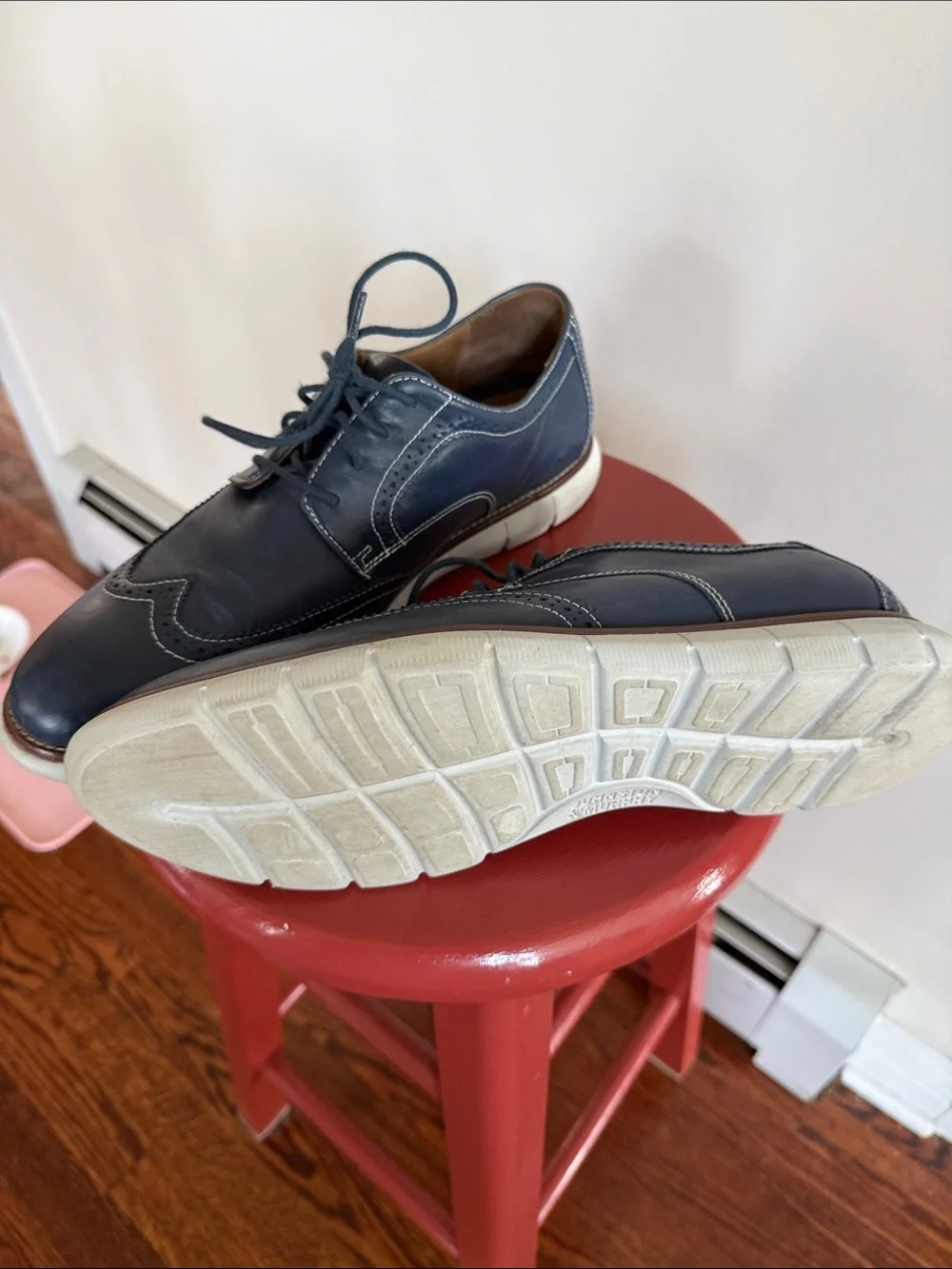 Johnston & Murphy Navy Blue Wingtip Derby Shoes